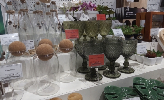 Ваш шкаф как старт для капитала: вот мой опыт превращения хлама в доходы — вы удивитесь