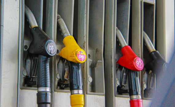 Падение маржинальности на АЗС связано с ростом оптовых цен на бензин