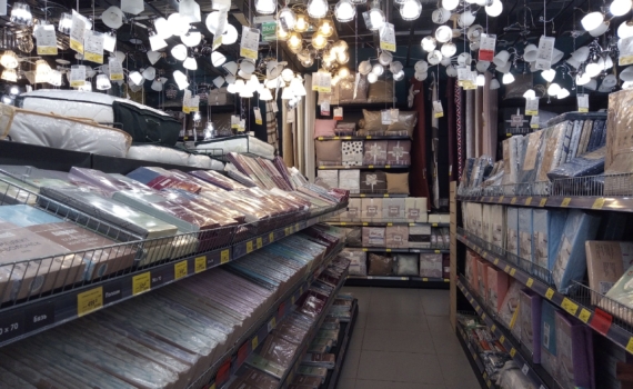 Не стоит покупать чёрное постельное бельё: важные нюансы, о которых редко говорят Не стоит покупать чёрное постельное бельё: важные нюансы, о которых редко говорят