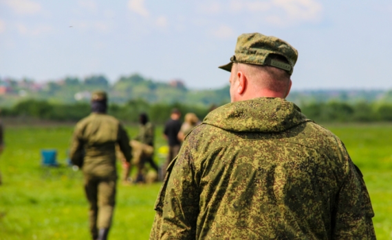 До какого возраста смогут служить в армии женщины в РФ: что предлагает правительство До какого возраста смогут служить в армии женщины в РФ: что предлагает правительство